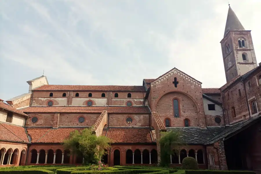Abbazia di Staffarda - Chiostro