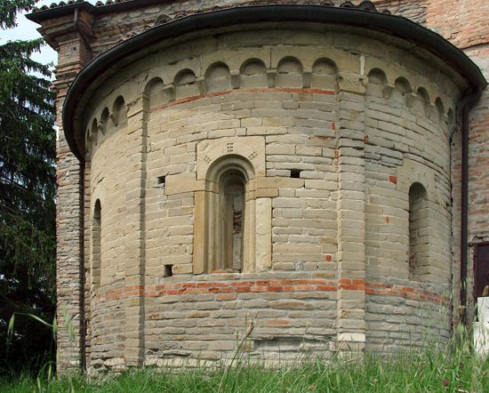 Abside della chiesa di San Giovanni alle Conche - Calamandrana (AT)