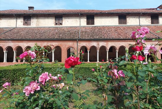 Chiostro dell'Abbazia di Santa Maria a Staffarda - Revello (CN)