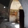 --Navata minore, prima campata parete Sud, sottarco e Pietà de Lonhy