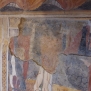--Parete absidale tracce di affresci del XIV secolo