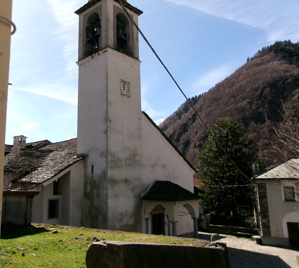 Parrocchiale di San Pietro e Paolo - Valstrona Frazione Forno