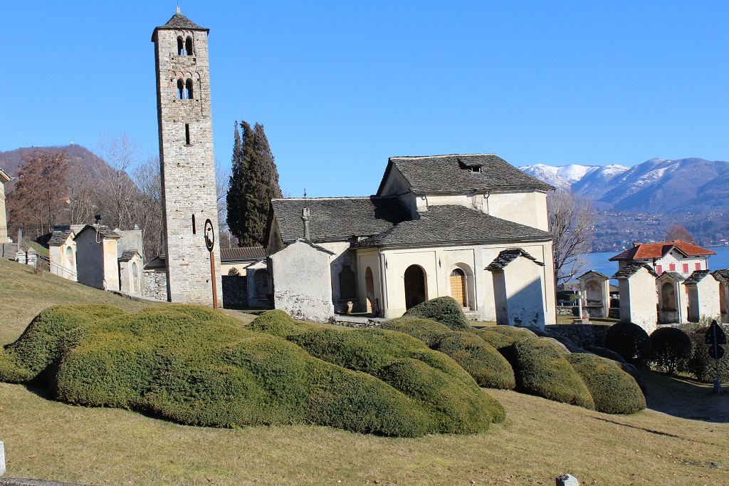 Chiesa di San Filiberto - Pella Frazione Alzo