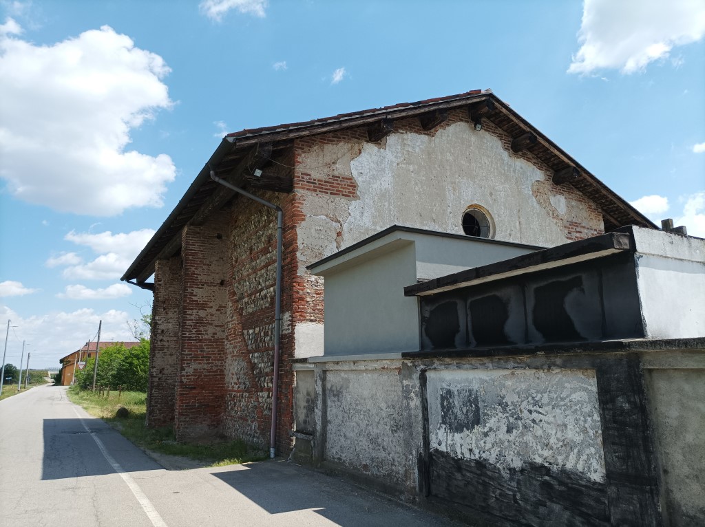 Chiesa o Oratorio dei Santi Vito e Modesto o di Santa Maria - Bellinzago Novarese Frazione Cavagliano