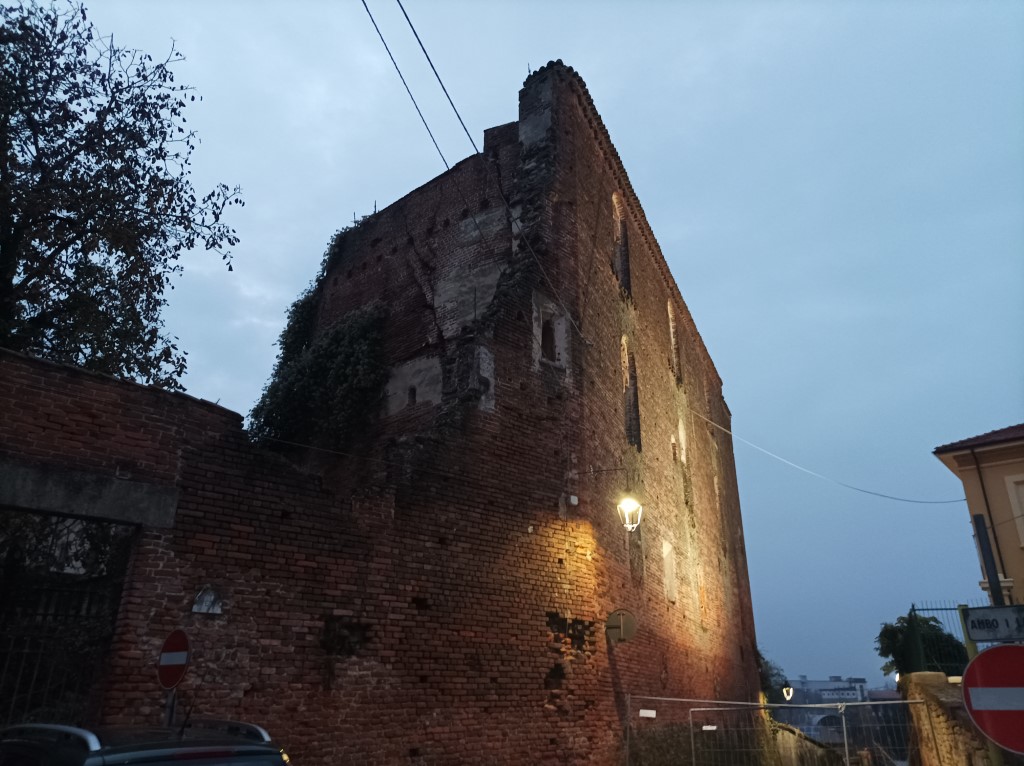 Resti Del Convento degli Agostiniani - Buronzo 