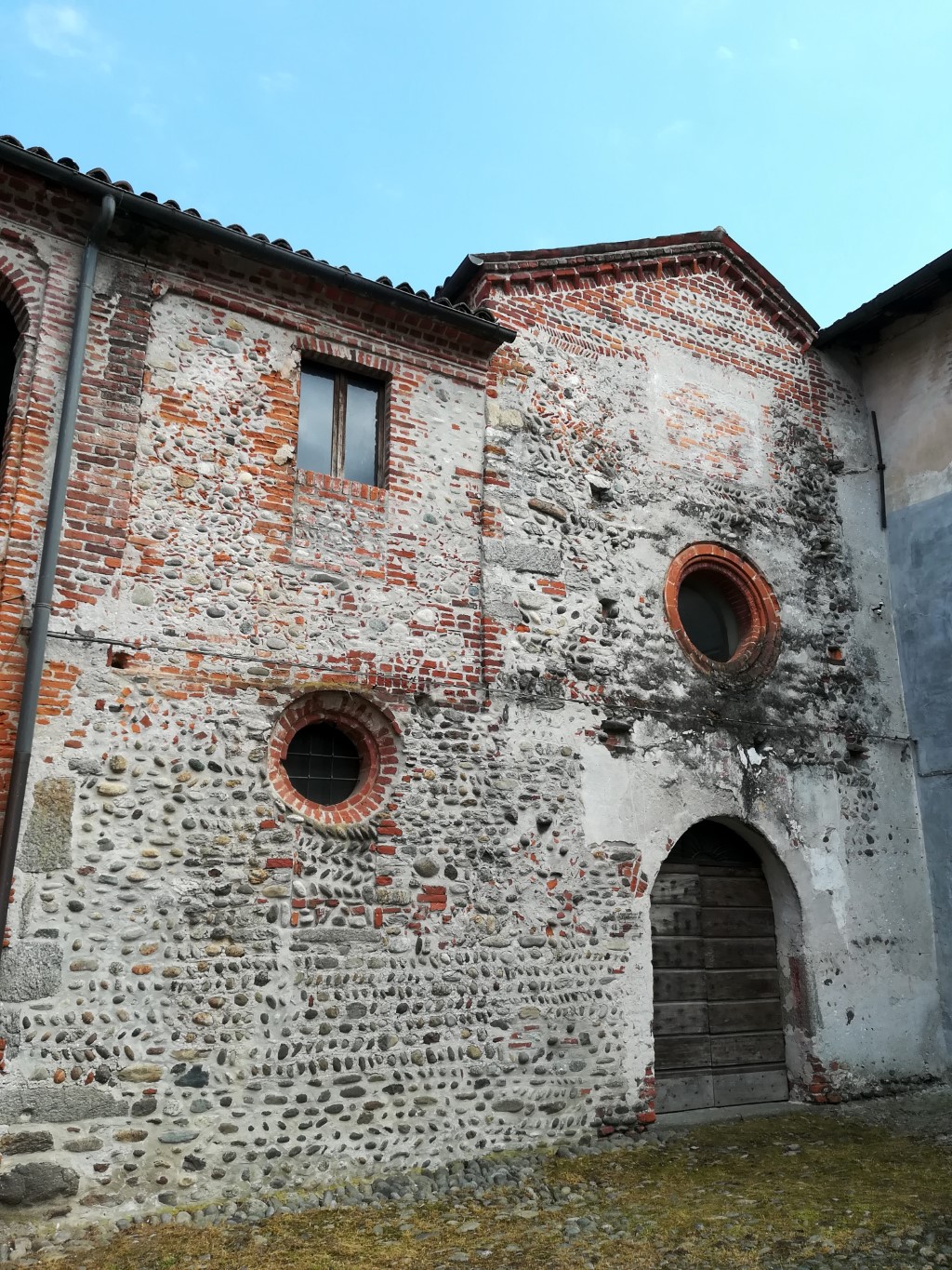 Chiesa di San Pietro - Carpignano Sesia 