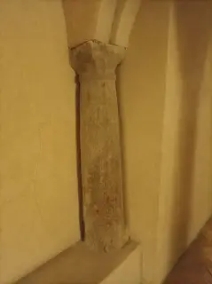 Colonna - Duomo di Santa Maria Assunta a Acqui Terme