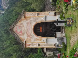 Cappella staccata - Chiesa  Vecchia a MacugnagaFrazione Staffa