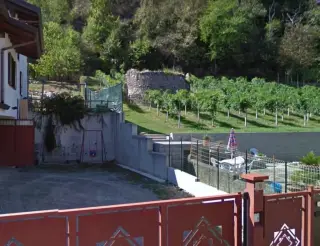 Vista - Ruderi della chiesa di San Giacomo alla Vivona a Gattinara