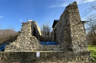 Resti della Pieve del Cauro - Chiesa di Sant'Anna e Pieve del Cauro a Montechiaro d'AcquiFrazione Piana