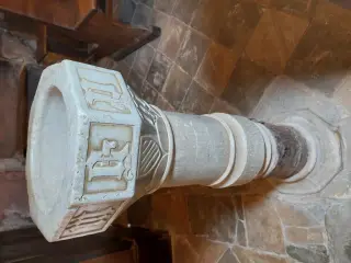 Acquasantiera degli Zabreri - Parrocchiale di San Michele Arcangelo a Montemale di Cuneo