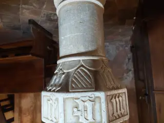 Acquasantiera degli Zabreri - Parrocchiale di San Michele Arcangelo a Montemale di Cuneo