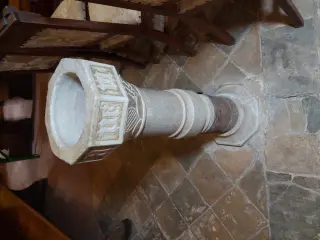 Acquasantiera degli Zabreri - Parrocchiale di San Michele Arcangelo a Montemale di Cuneo