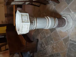 Acquasantiera degli Zabreri - Parrocchiale di San Michele Arcangelo a Montemale di Cuneo