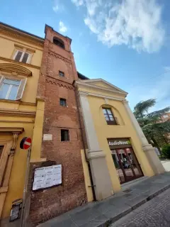 Facciata e campanile - Ex Chiesa di San Paolo a Asti