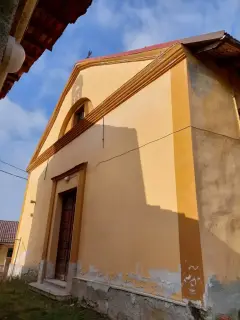 Facciata - Parrocchiale di San Sisto a Morbello