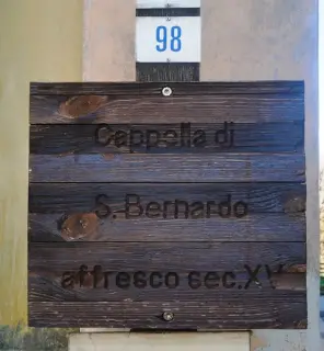 Cartello indicatore - Cappella di San Bernardo a Niella TanaroFrazione Poggio