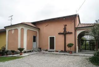 Vista Nord - Chiesa di Santa Maria Assunta di Caristo a BorgomaneroFrazione Santa Cristina