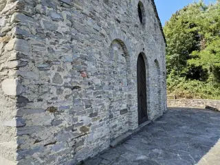 Facciata - Oratorio di Sant'Agata a OggebbioFrazione Novaglio