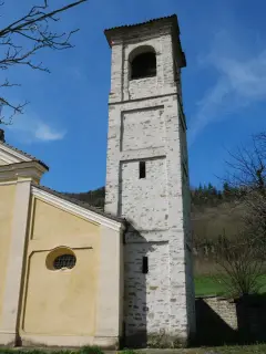 Campanile - Chiesa o Santuario della Madonna della Neve o di San Giovanni a GorzegnoFrazione Moglia