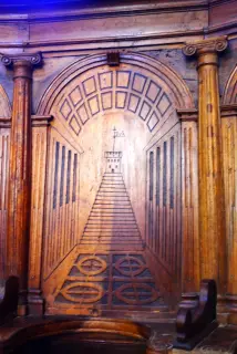 Stalli del coro - Parrocchiale dei Santi Vittore e Corona a Grazzano Badoglio