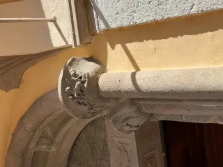 Capitelli - Parrocchiale di Santa Maria Assunta a Orta San Giulio