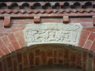 Pavoni che bevono nel calice della salvezza - Cappella di San Vittore a Canale