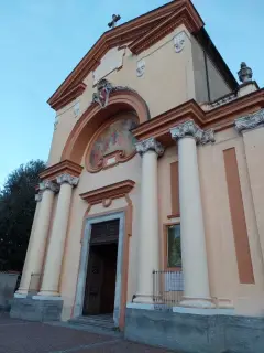 Facciata - Parrocchiale di San Cassiano a Grugliasco