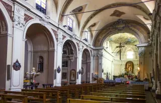 Interno - Chiesa di Sant'Ambrogio a Casaleggio Novara