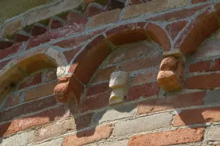 Abside dettaglio - Chiesa Cimiteriale di Santa Maria Assunta o dei Morti a Marentino