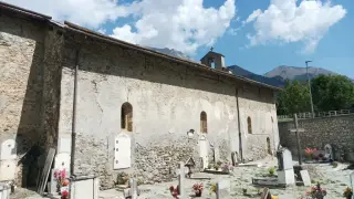 Fianco - Cappella di San Giuliano a Sambuco