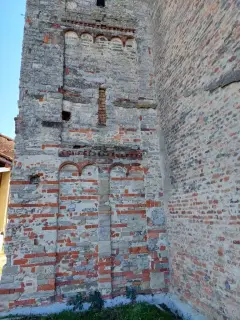 Campanile - Chiesa di San Giulio a San Damiano d'AstiFrazione San Giulio