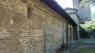 Fianco destro - Parrocchiale di San Martino a Arnad