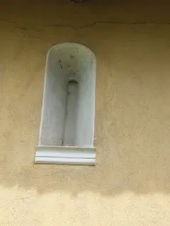 Monofora tamponata - Chiesa di San Marcellino a Sommariva Del Bosco