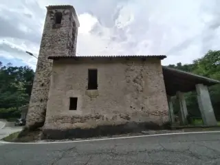 Fianco - Oratorio della Madonna della Neve a ValdilanaFrazione Soprana-Molinengo