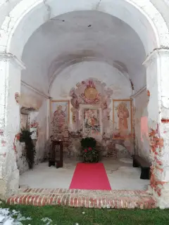 Vista con la neve - Oratorio della Madonna della Neve o di Santa Maria della Neve a SunoFrazione Baraggia