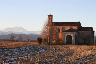 Vista - Oratorio della Madonna della Neve o di Santa Maria della Neve a SunoFrazione Baraggia