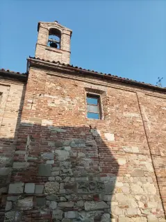 Fianco - Chiesa di San Sebastiano a Mombello Monferrato