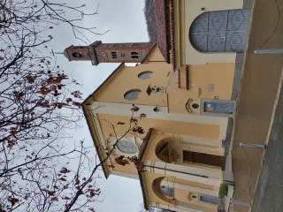 Facciata e campanile - Santuario di Nostra Signora della Stella a Trana