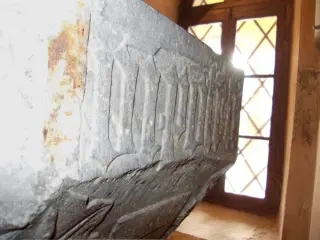 Fonte battesimale OMIPOTENTEM - Parrocchiale di San Giovanni Battista a Valmala