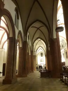 Navata di sinistra - Chiesa di Santa Maria della Scala a Moncalieri