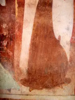 San Tommaso, graffiti - Cappella di San Bernardo di Clairvaux o delle Forche a MondovìFrazione Ferrone