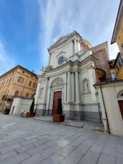 Facciata - Parrocchiale di Sant'Ambrogio a Cuneo