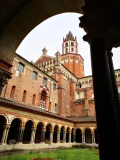 Chiostro - Abbazia di Sant'Andrea a Vercelli
