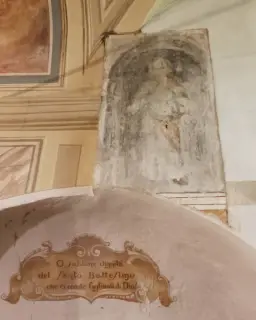 Tracce di afreschi - Pieve di Santa Maria in Bredolo a MondovìFrazione Breolungi
