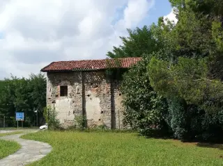 Fianco destro - Chiesetta di San Maurizio a Biella