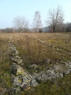 Basi delle murature - Resti Della Pieve di San Secondo di Dorzano a Dorzano
