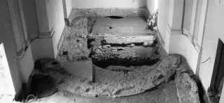 interno prima della copertura con cristalli - Resti Dell'abbazia di Santa Maria a Rivalta di Torino