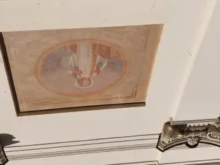 Affresco in facciata - Parrocchiale di San Cassiano e San Tommaso di Canterbury a La Salle