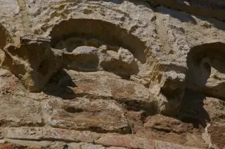 Abside particolare sculture - Chiesa Cimiteriale di San Martino a Montafia